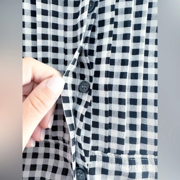 J. Crew Gingham Plaid Long Sleeve Blouse Size Small Black White Pleated Office - Picture 4 of 11